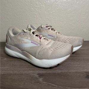 Brooks Ghost 16 Women's Running Shoes Size 8.5 Medium Cream Beige Purple